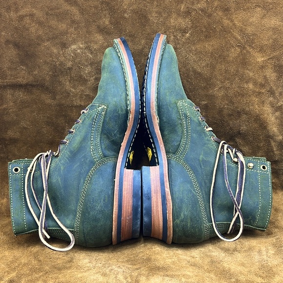 White's 350 Cruiser Leaf Green Waxy
Commander 10D Limited Run (RARE) - Picture 5 of 10